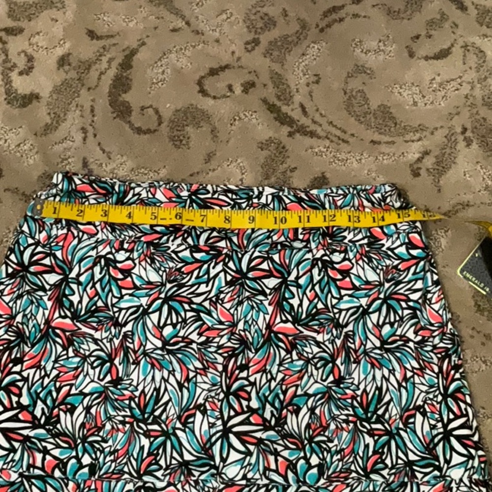 Skort - Picture 2 of 4